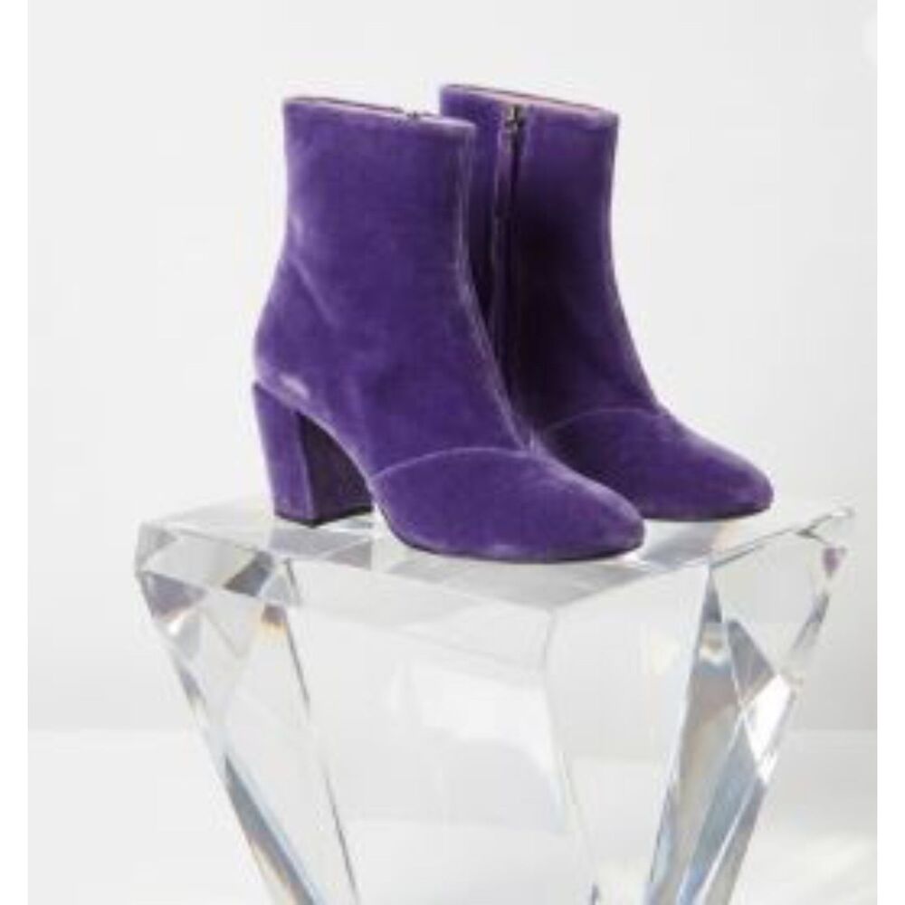 Theory Women's Velvet Block Heel Ankle Booties Ankle Boots Sz 40 NIB 498